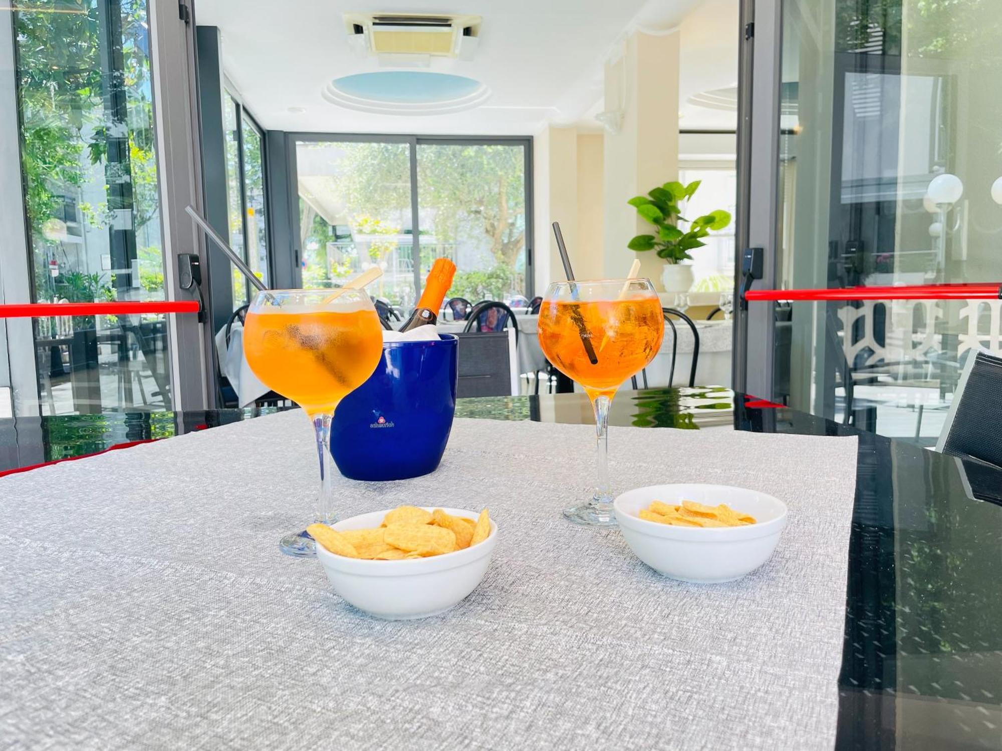 Hotel Bolognese 벨레지아아지마리나 외부 사진
